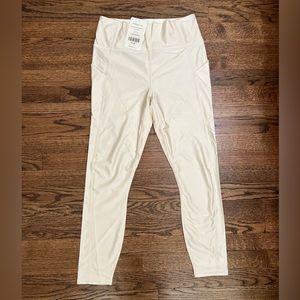 Fabletics Oasis Shine High Waisted Pocket Leggings